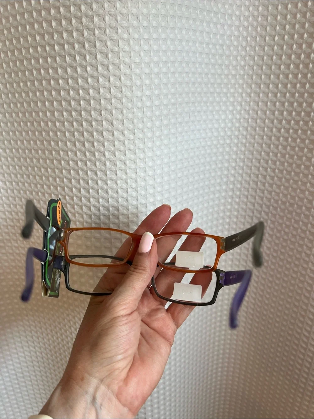Glow-in-the-Dark Reading Glasses +2.00 Medium — Orange & Black